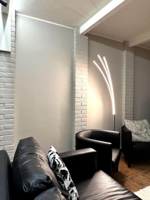 Appartamento Ebhouse Capiago Intimiano Exterior photo