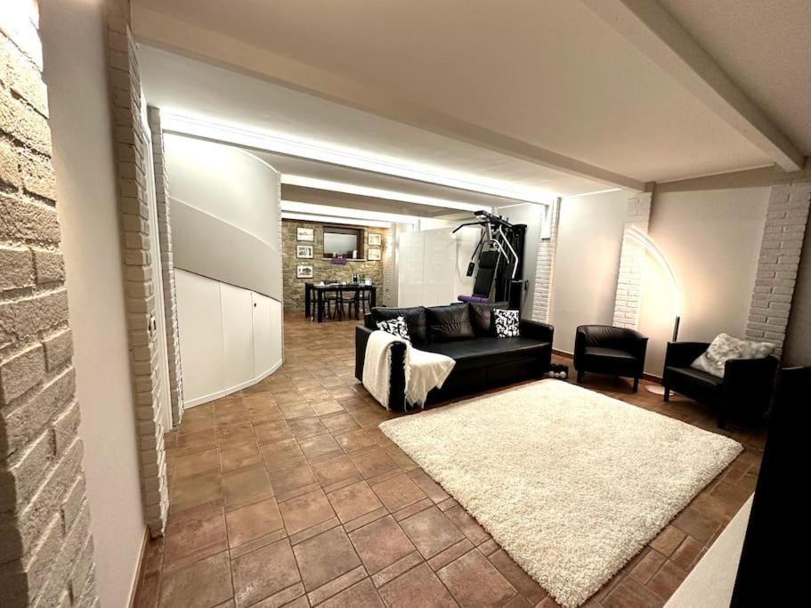 Appartamento Ebhouse Capiago Intimiano Exterior photo