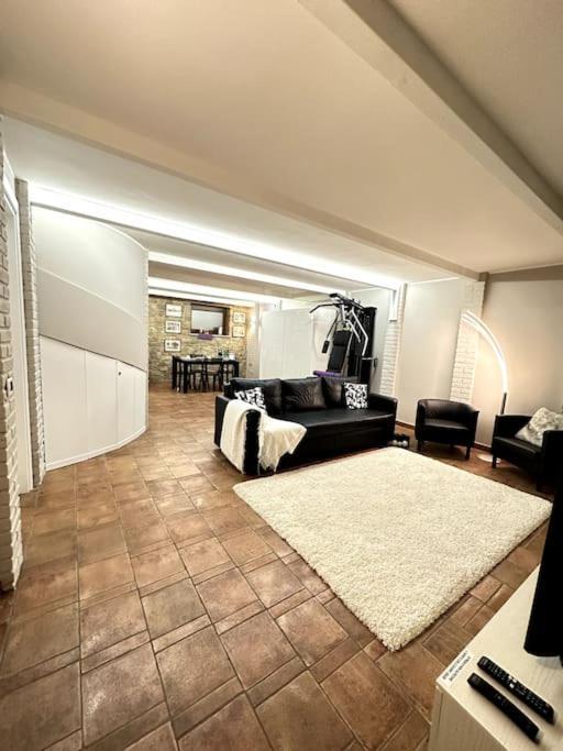 Appartamento Ebhouse Capiago Intimiano Exterior photo