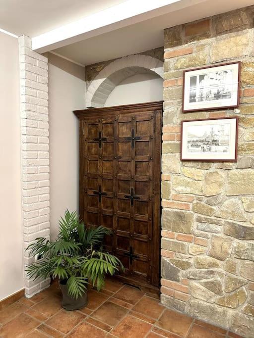 Appartamento Ebhouse Capiago Intimiano Exterior photo