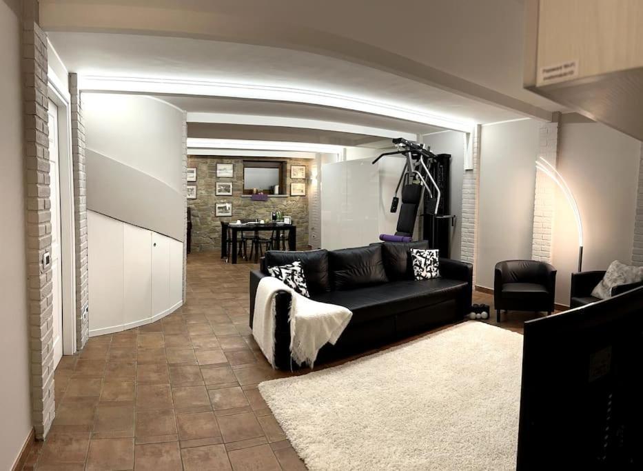 Appartamento Ebhouse Capiago Intimiano Exterior photo